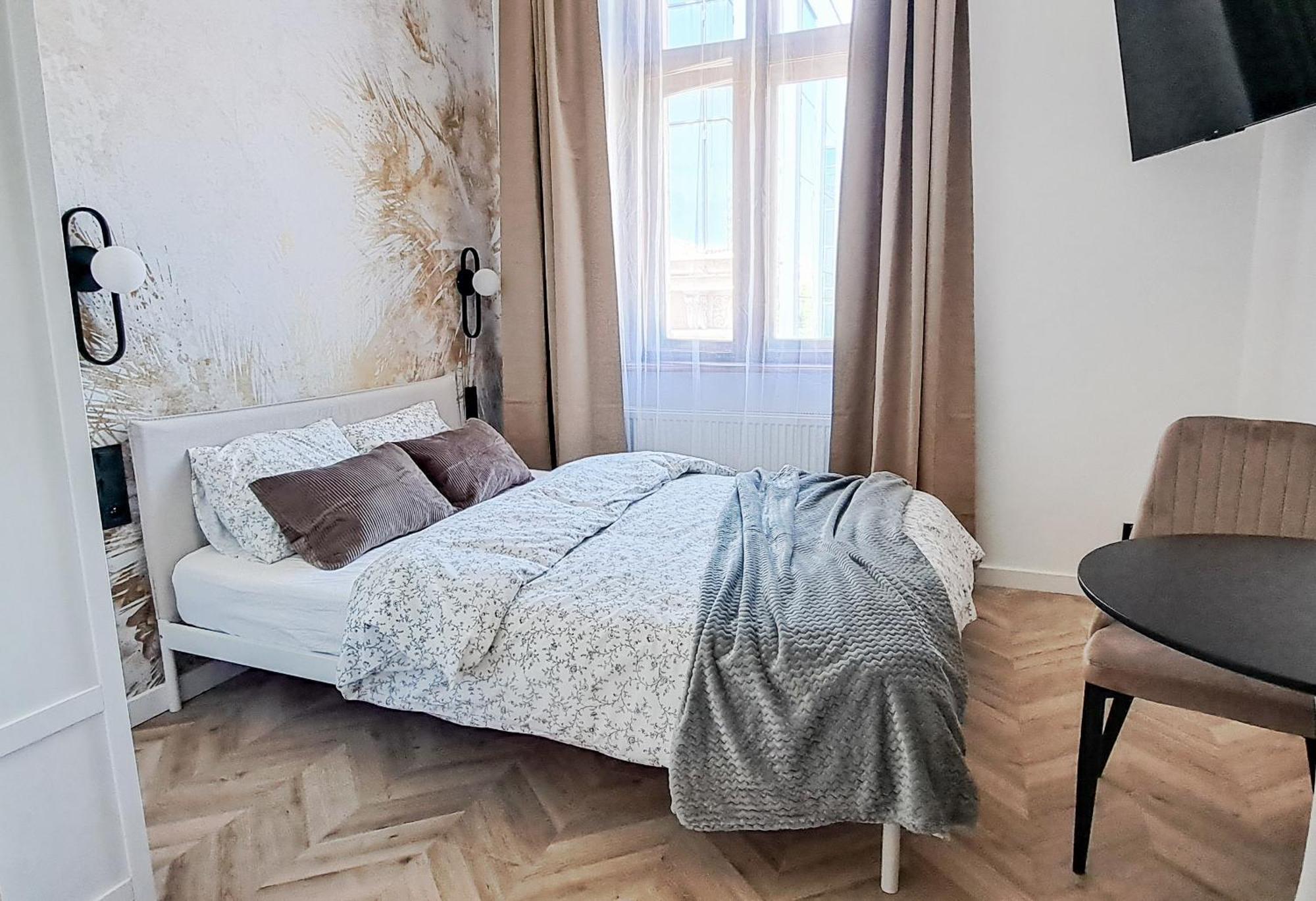 Lion Apartments - Premium Studio With Balcony Cracóvia Exterior foto